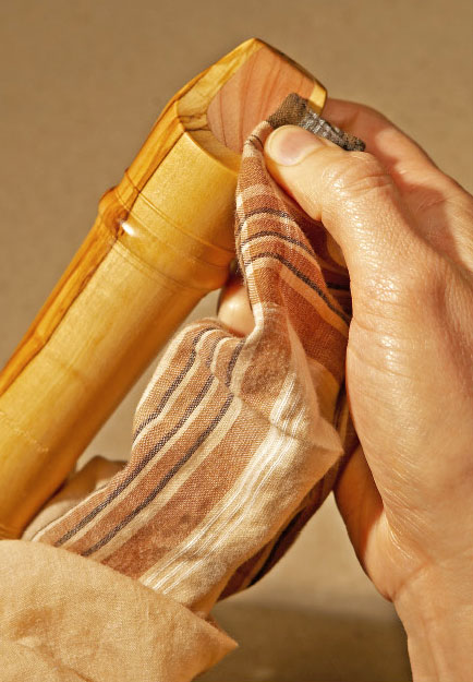 Oiling the the beak of a recorder