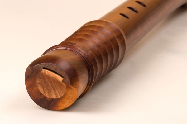 Kynseker Alt f', Pflaume, barocke Griffweise mit Einzelloch (B-Ware)