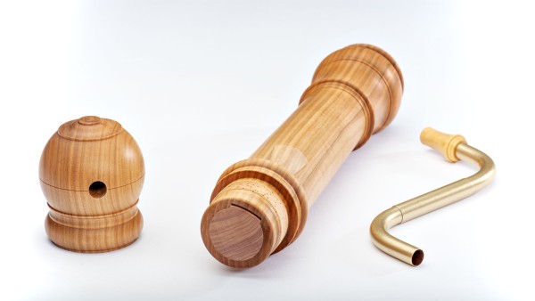 Denner Bass f, Kirschbaum, barocke Griffwseise mit Doppelloch mit 4 Klappen (B-Ware)