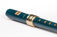 : Adri´s Traumflöte Sopran : Adri´s Traumflöte Sopran c'', Birnbaum blau, barocke Griffweise mit Doppelloch (B-Ware)