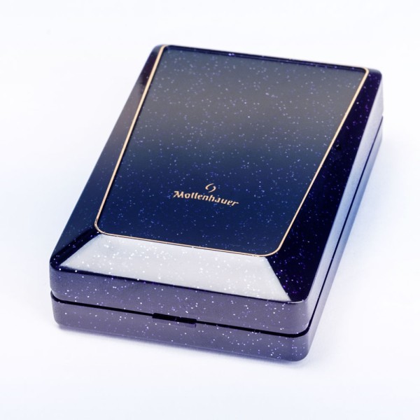 Barock-Miniaturblockflöte als Ohrring (Rosenholz)