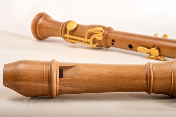 Denner Comfort-Tenor c', Birnbaum, barocke Griffweise mit Doppelloch mit 4 Klappen (B-Ware)