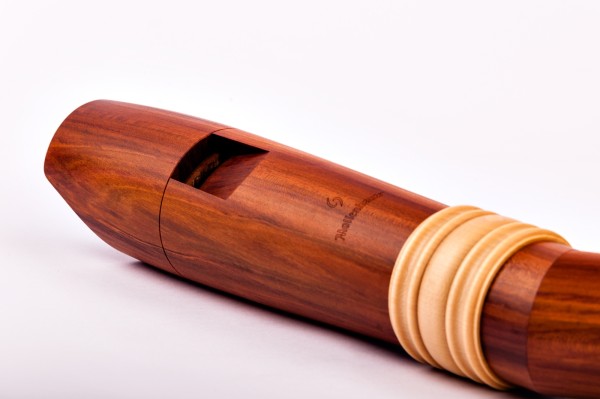 Traum-Edition Knick-Bass f', Pflaume, barocke Griffweise mit Doppelloch mit Klappen (B-Ware)